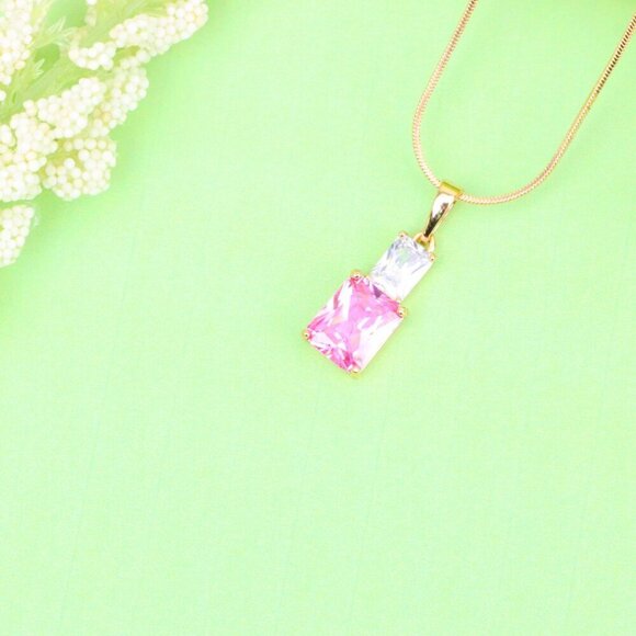 "Chic Pink Pendant in Gold-Plated Brass – Feminine and Elegant Look, XPPT1808 - Picture 12 of 13